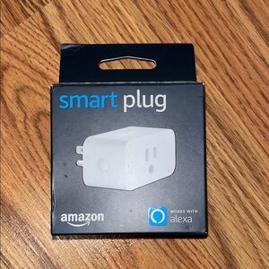 Amazon Alexa-Compatible Smart Plug - White